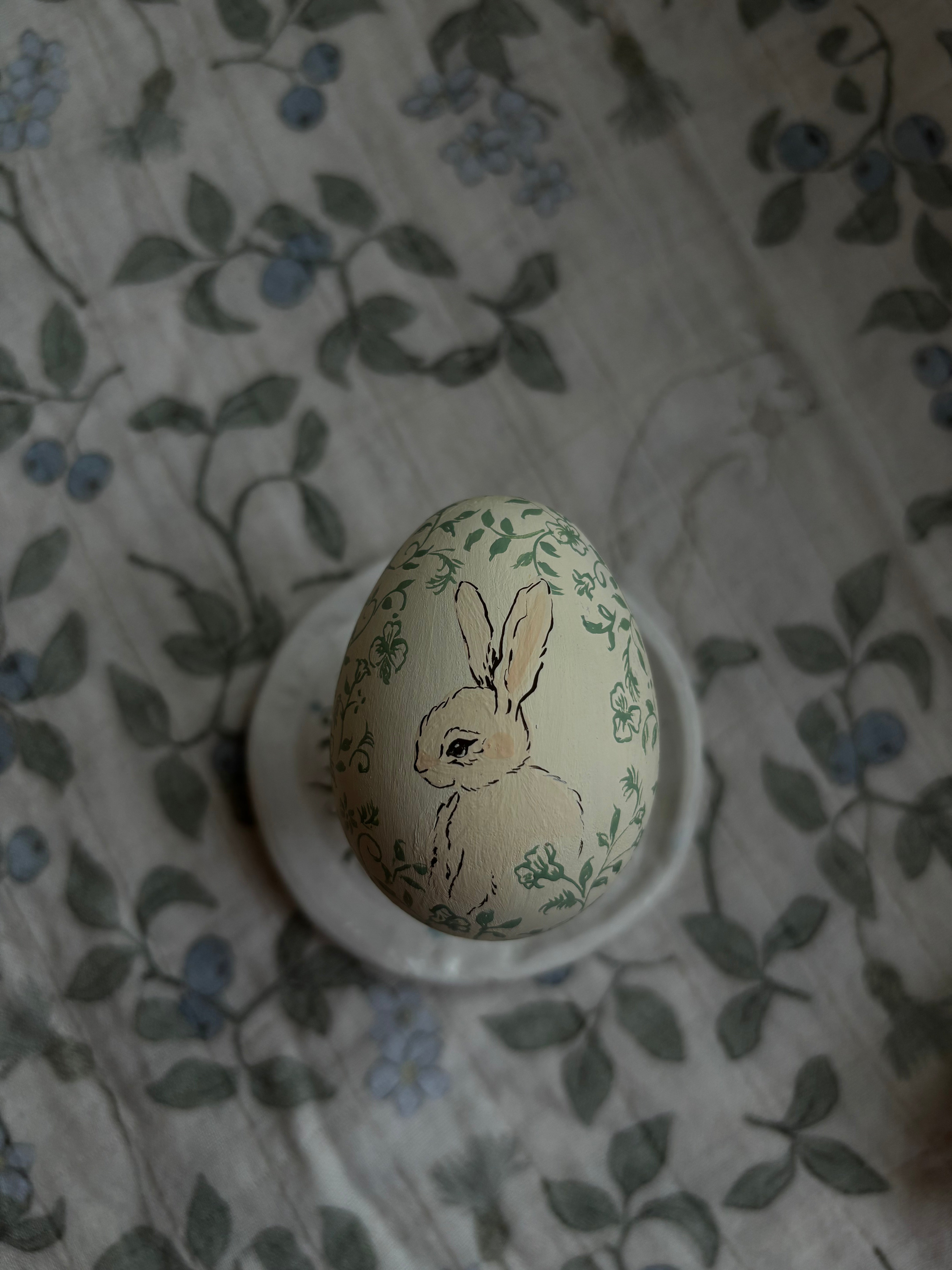 Egg - rabbit