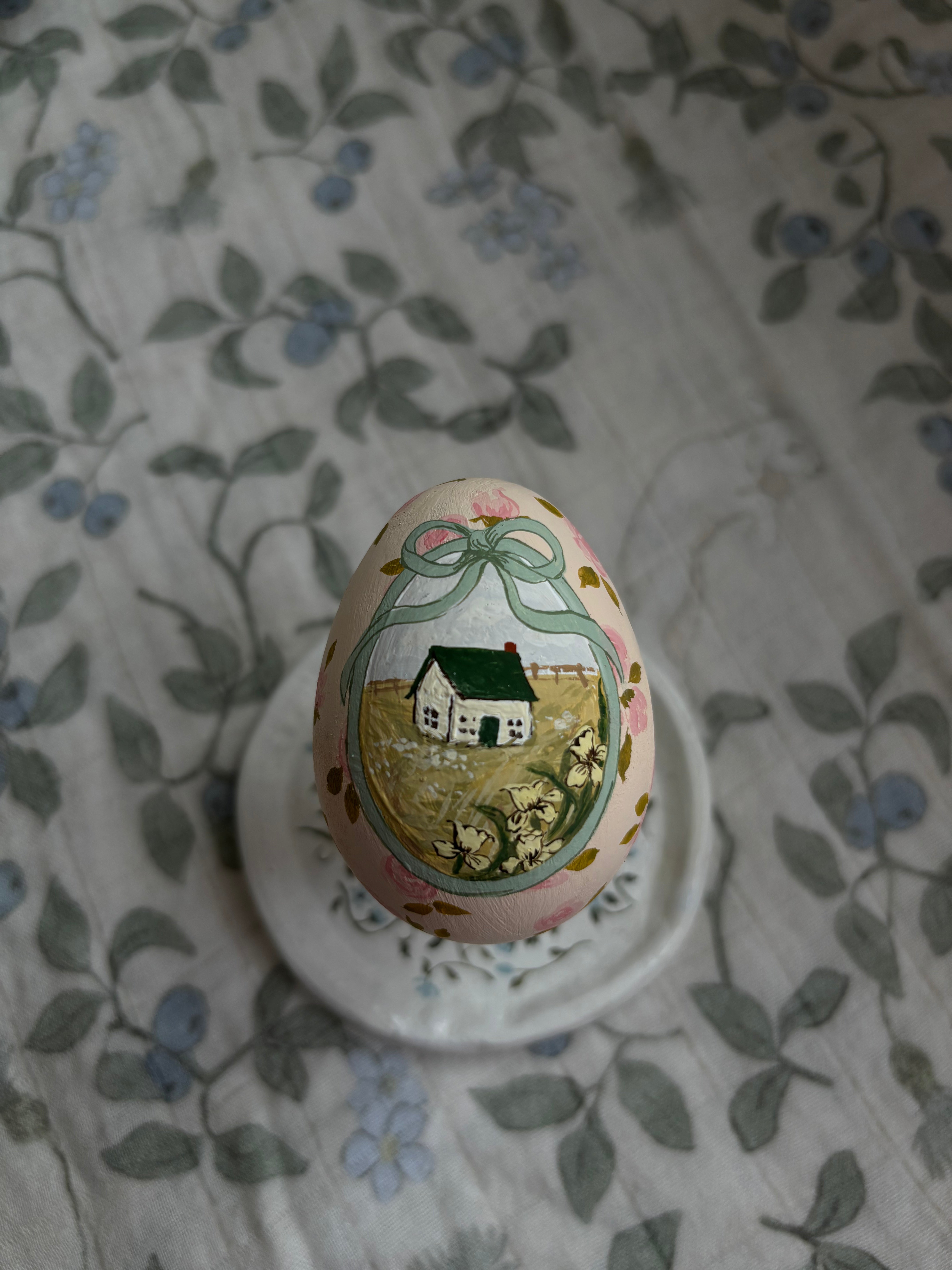 Egg - House